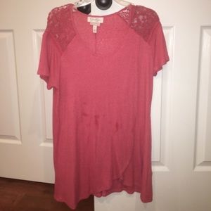 Jessica Simpson Nursing Top